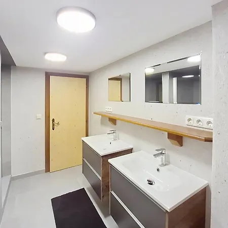 Dinkl By Interhome Stummerberg